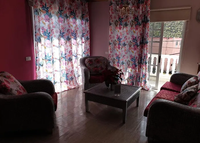 ゲストハウス Casa Rural Fayna グラナディージャ・デ・アボナ